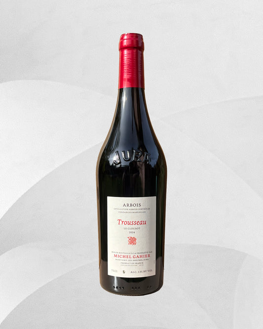 Bouteille de vin rouge du Jura trousseau michel gahier